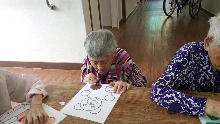 2018년 6월 12일 미술 프로그램