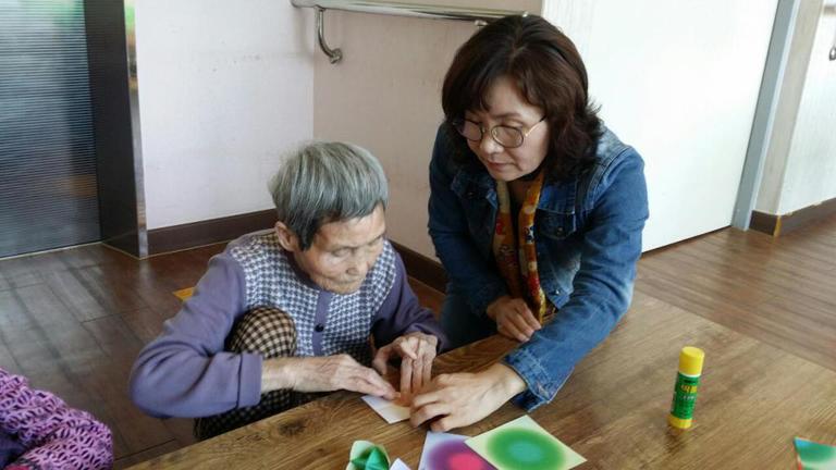 17년 4월 27일 종이접기