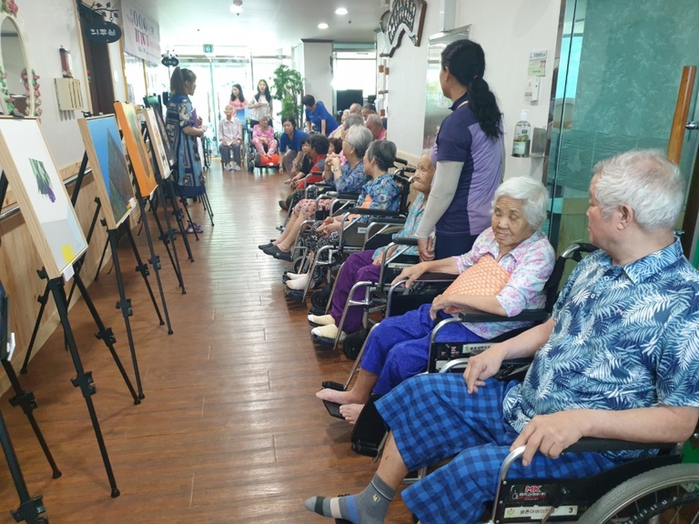 찾아가는 미술관